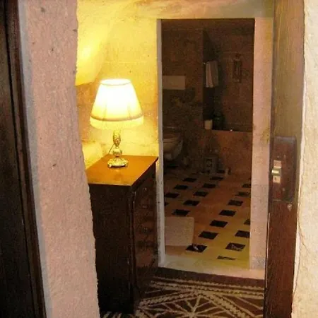 Buelent Tolun Cerkes Мини-отель 4*